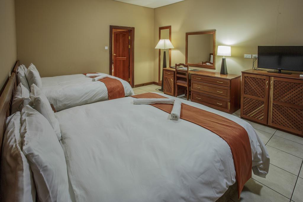 M'Kango Golfview Hotel Lusaka Kamer foto